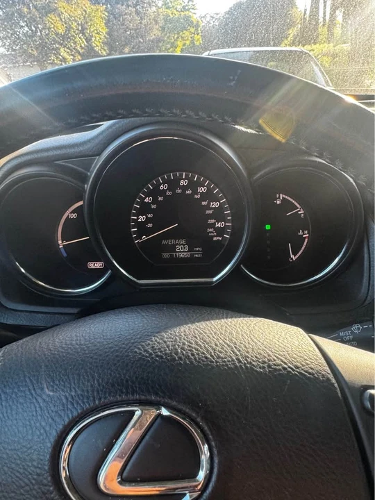 2006 Lexus RX 2nd Gen - Image 3 of 6