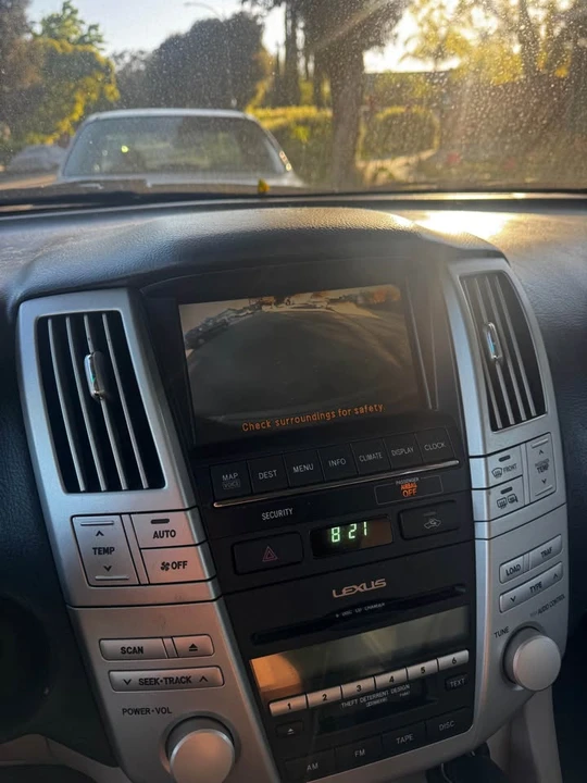 2006 Lexus RX 2nd Gen - Image 2 of 6