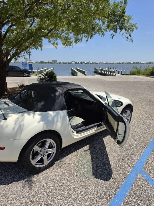 2006 Mazda NC MX-5 Miata - Image 3 of 9