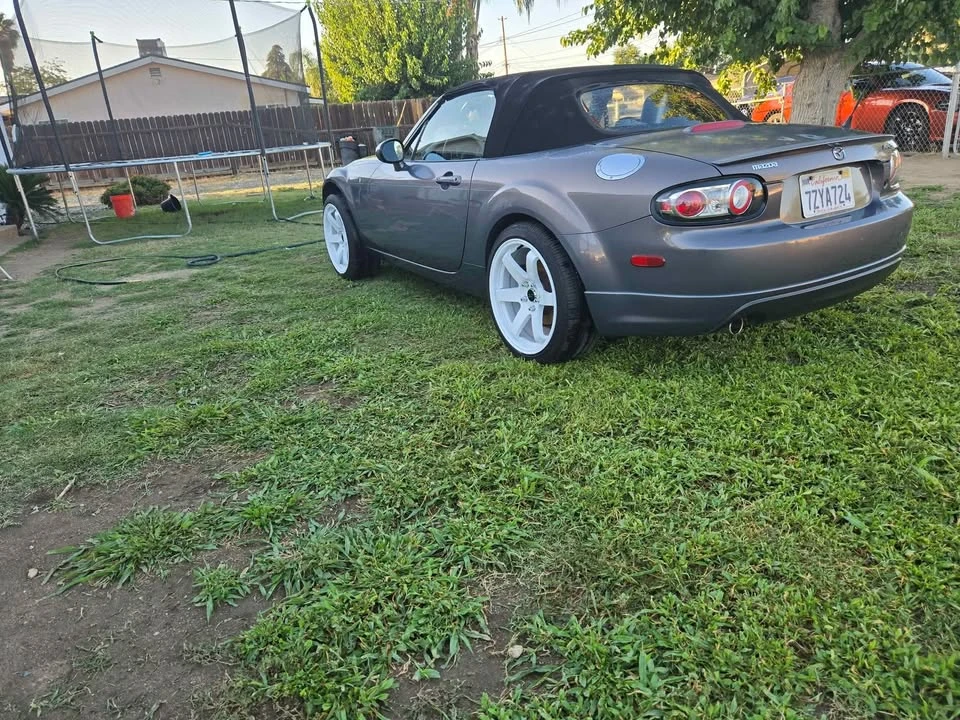 2006 Mazda NC MX-5 Miata - Image 7 of 8