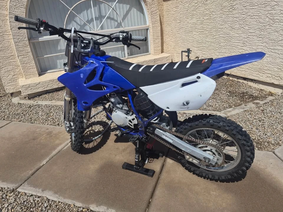 2006 Yamaha YZ - Image 2 of 5
