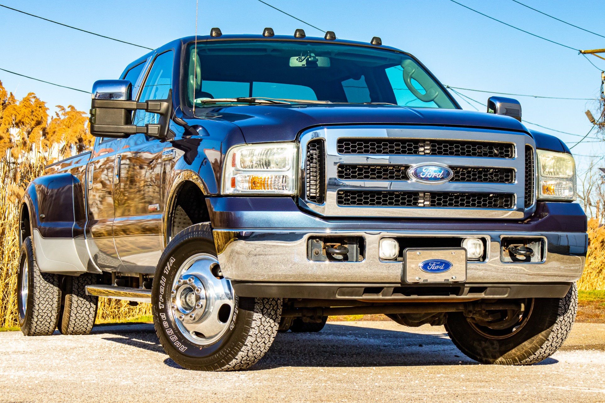22k-Mile 2006 Ford F-350 Super Duty Lariat Crew Cab Power Stroke Dually 4×4