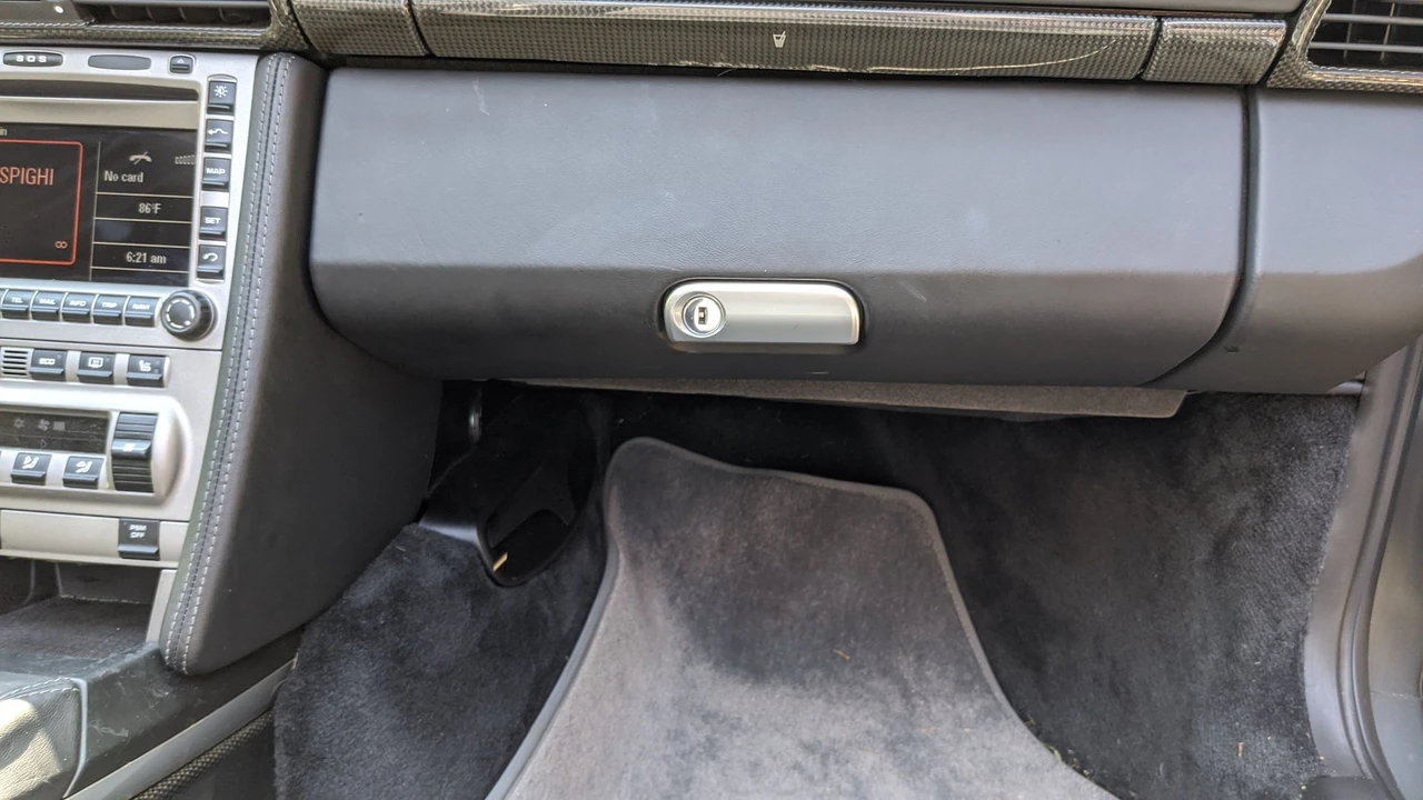 2007 Porsche 997 Carrera 4S - Image 8 of 19