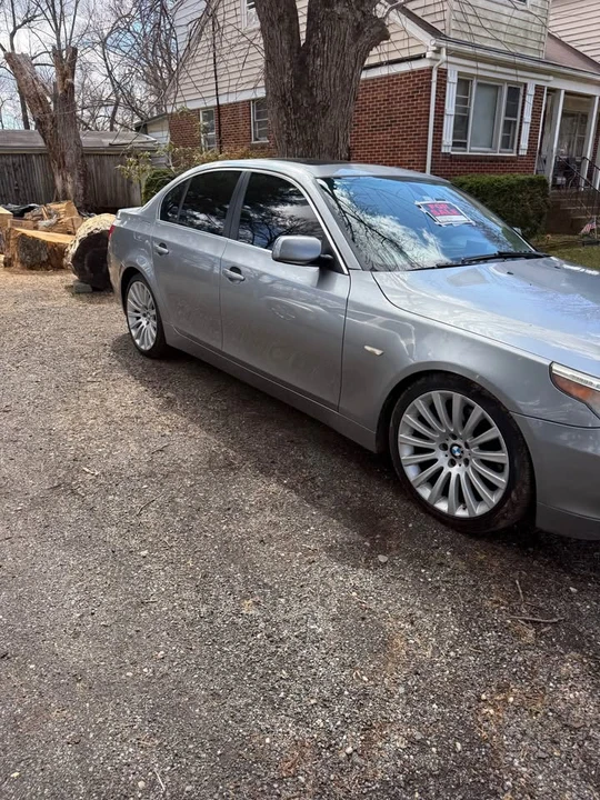 2007 BMW E60 5 Series Sedan - Image 4 of 10