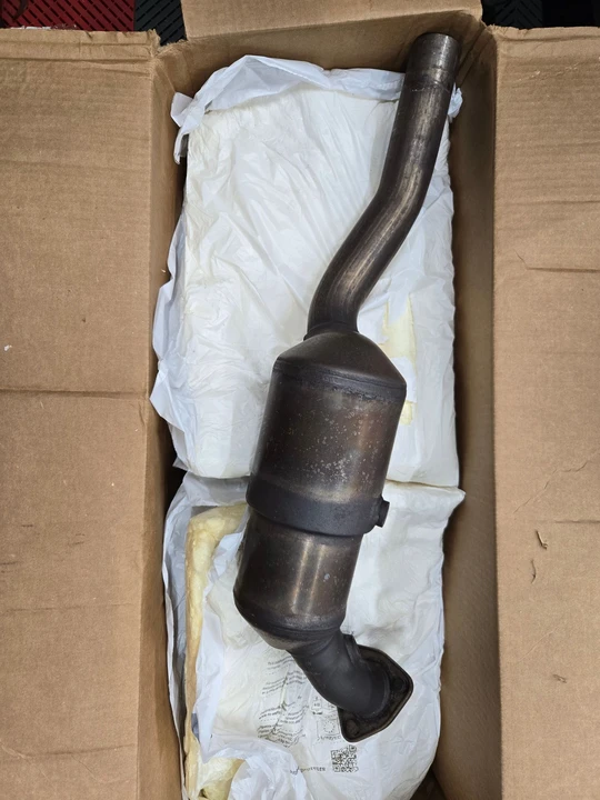 2007 Parts & Memorabilia Mechanical Components - Image 3 of 25