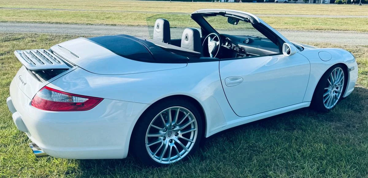 2007 Porsche 997 Carrera 4 - Image 8 of 19