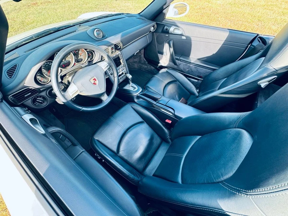 2007 Porsche 997 Carrera 4 - Image 13 of 19