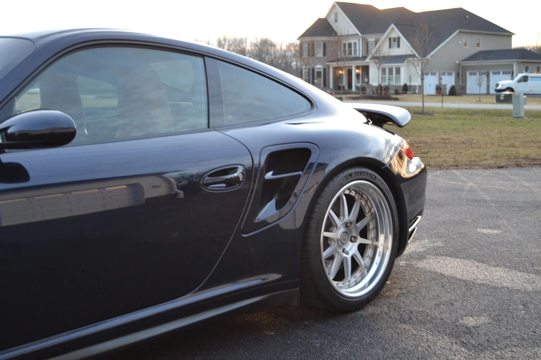 2007 Porsche 997 Turbo - Image 2 of 30