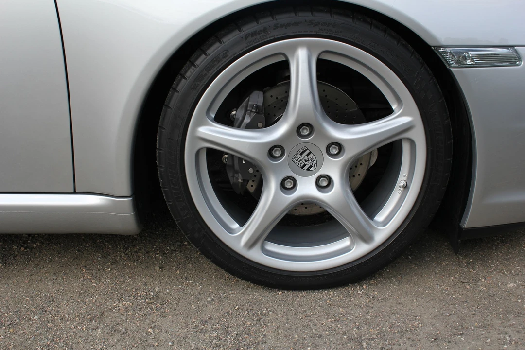 2007 Porsche 997 Carrera - Image 9 of 23