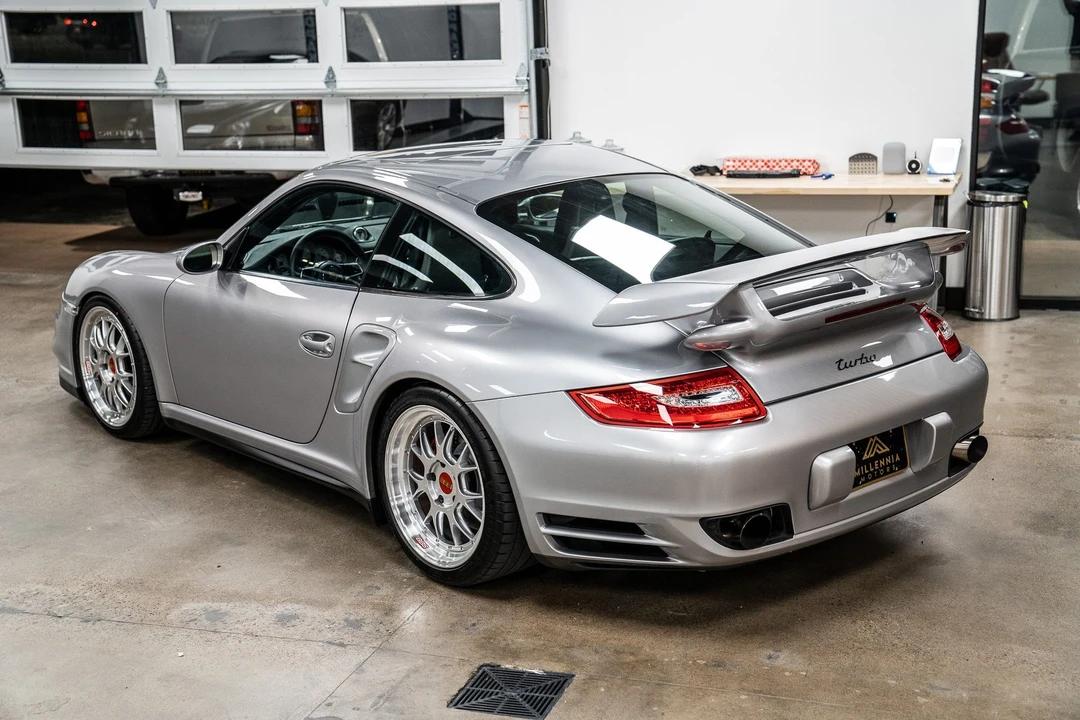 2007 Porsche 997 Turbo - Image 6 of 31