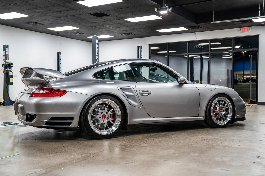 2007 Porsche 997 Turbo - Image 9 of 31
