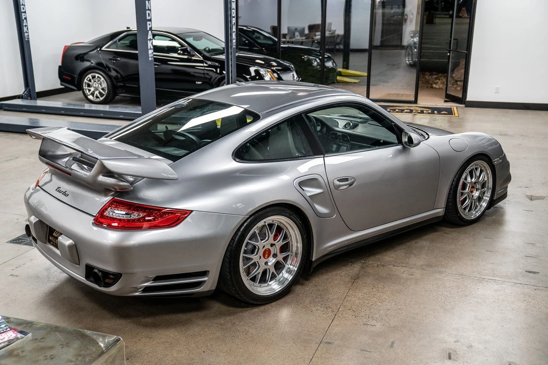 2007 Porsche 997 Turbo - Image 11 of 31