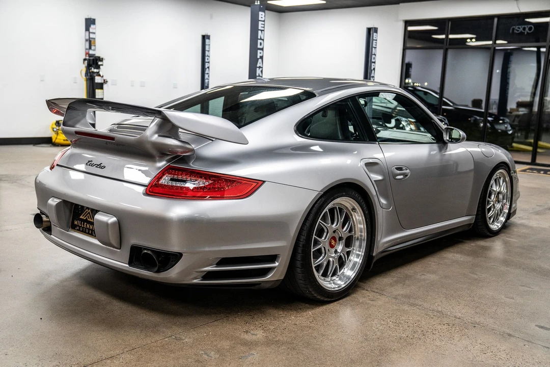 2007 Porsche 997 Turbo - Image 12 of 31