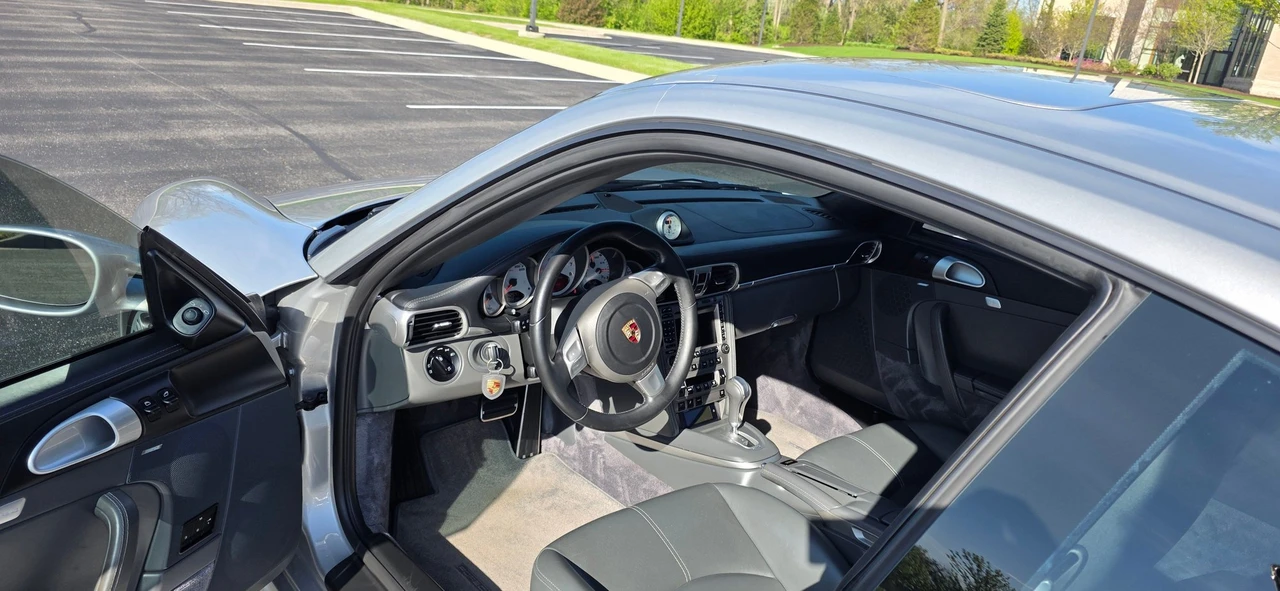2007 Porsche 997 Turbo - Image 6 of 13