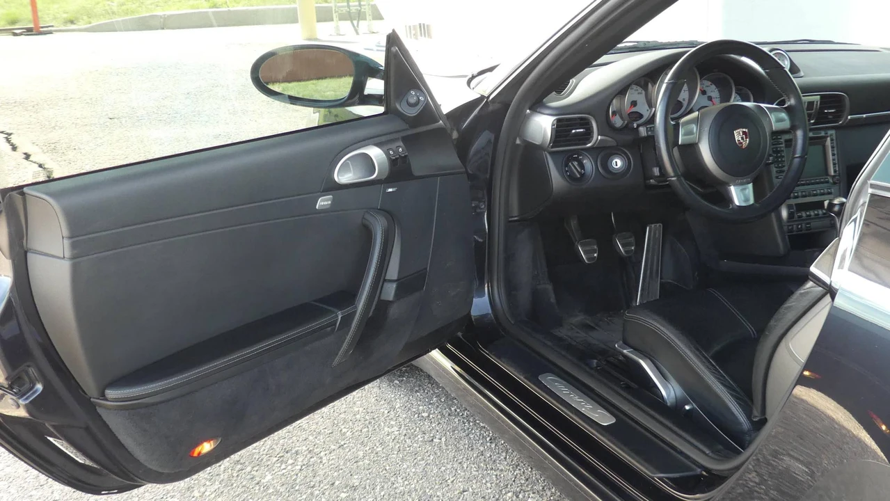 2007 Porsche 997 Carrera S - Image 23 of 28