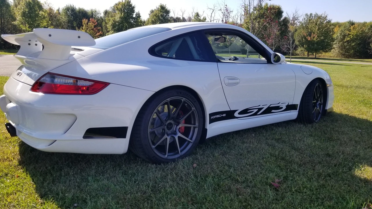 2007 Porsche 997 GT3 - Image 16 of 18