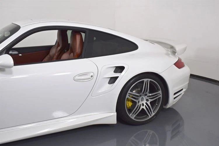 2007 Porsche 997 Turbo - Image 11 of 31
