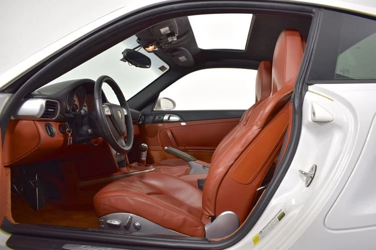 2007 Porsche 997 Turbo - Image 19 of 31