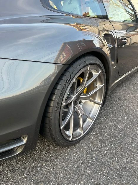 2007 Porsche 997 Turbo - Image 11 of 13