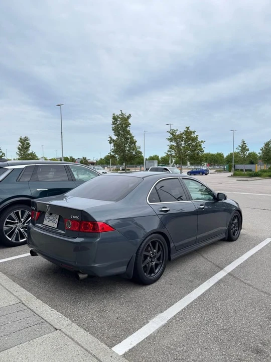 2007 Acura TSX 1st Gen - Image 2 of 9