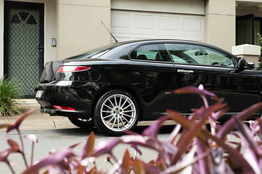 2007 Alfa Romeo GT - Image 16 of 31
