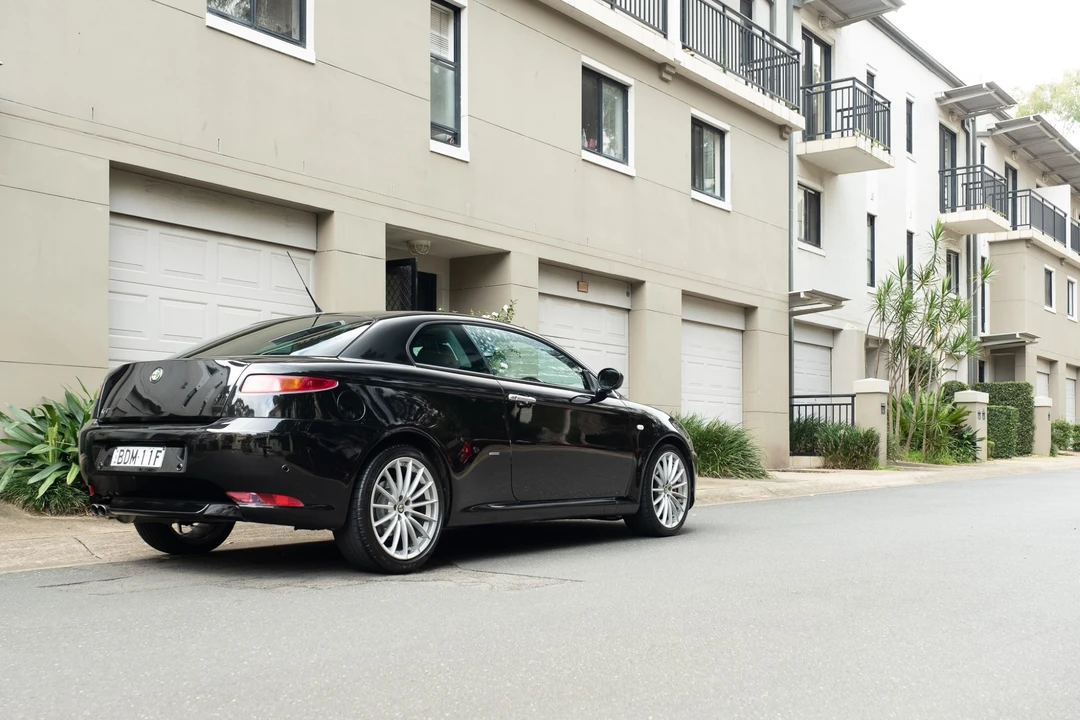 2007 Alfa Romeo GT - Image 18 of 31