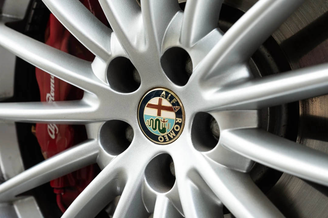 2007 Alfa Romeo GT - Image 25 of 31