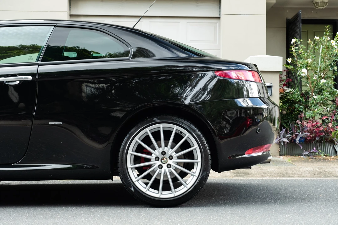 2007 Alfa Romeo GT - Image 26 of 31