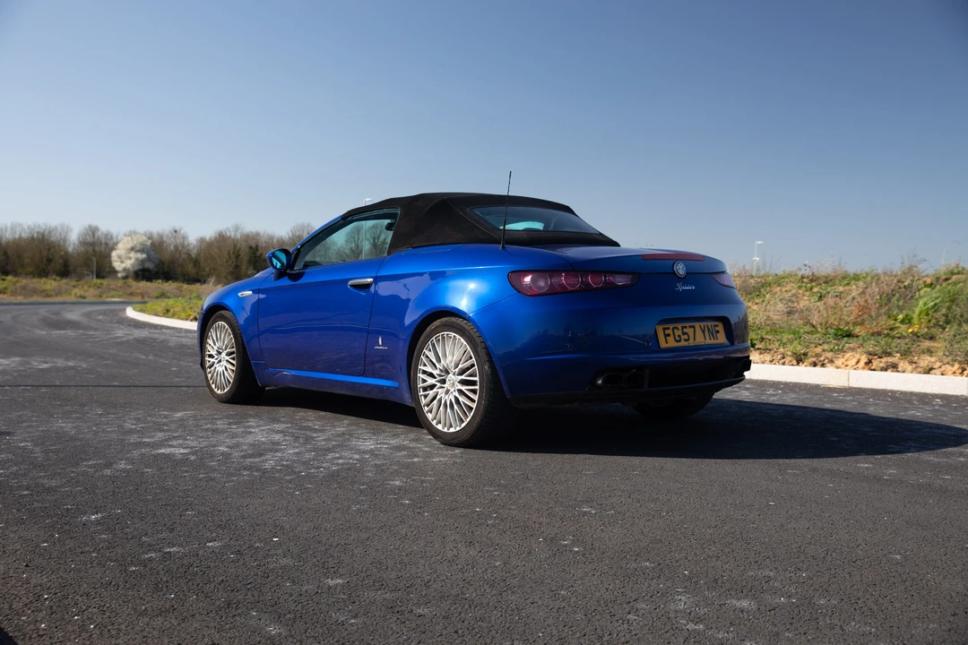 2007 Alfa Romeo 916 GTV & Spider - Image 6 of 31