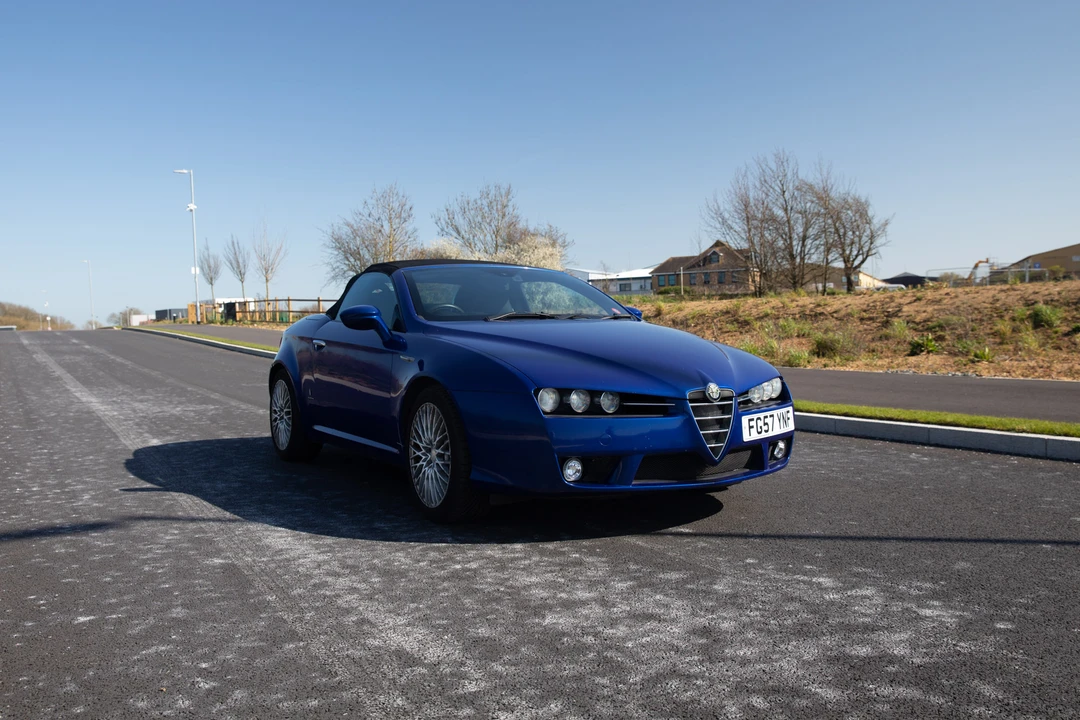 2007 Alfa Romeo 916 GTV & Spider - Image 25 of 31