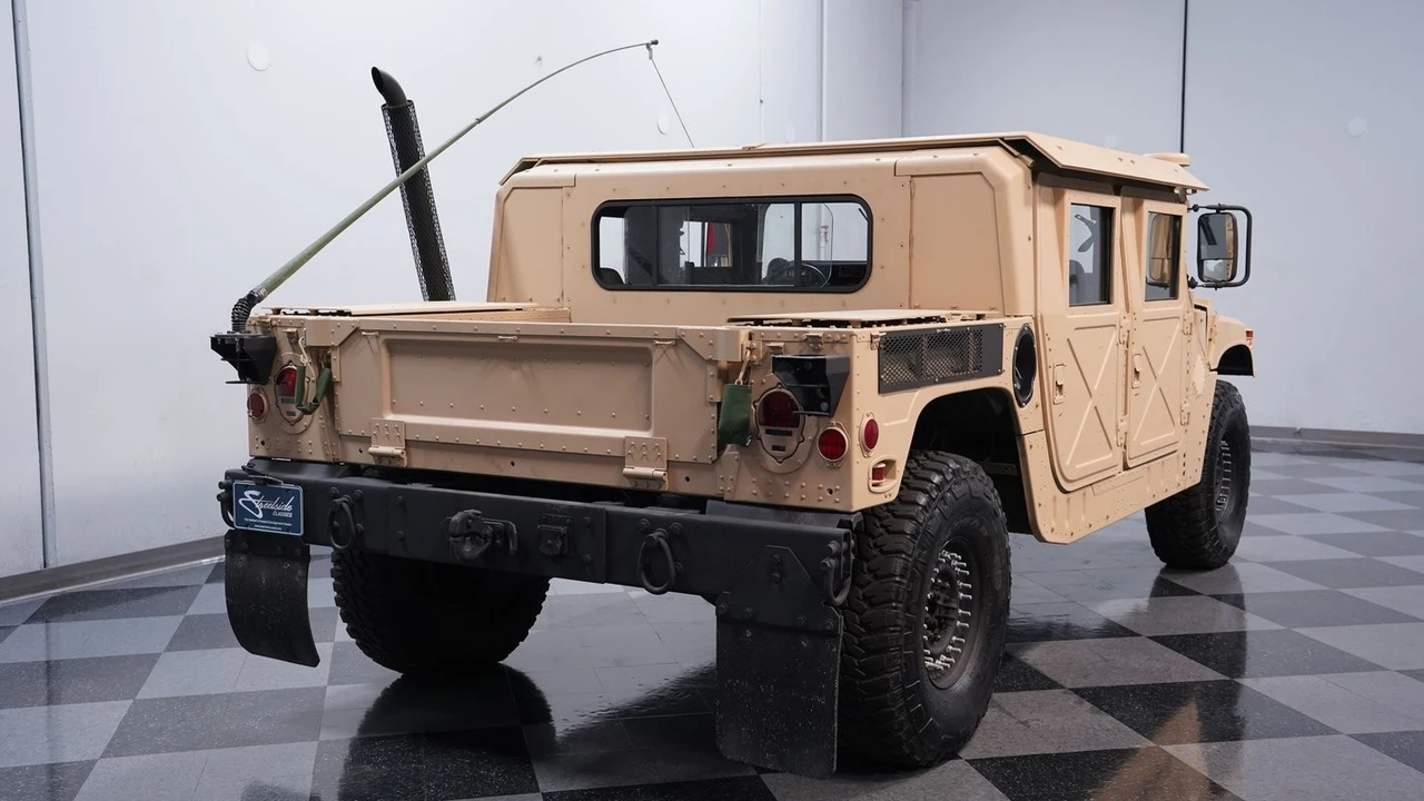 2007 AM General Hummer - Image 10 of 12
