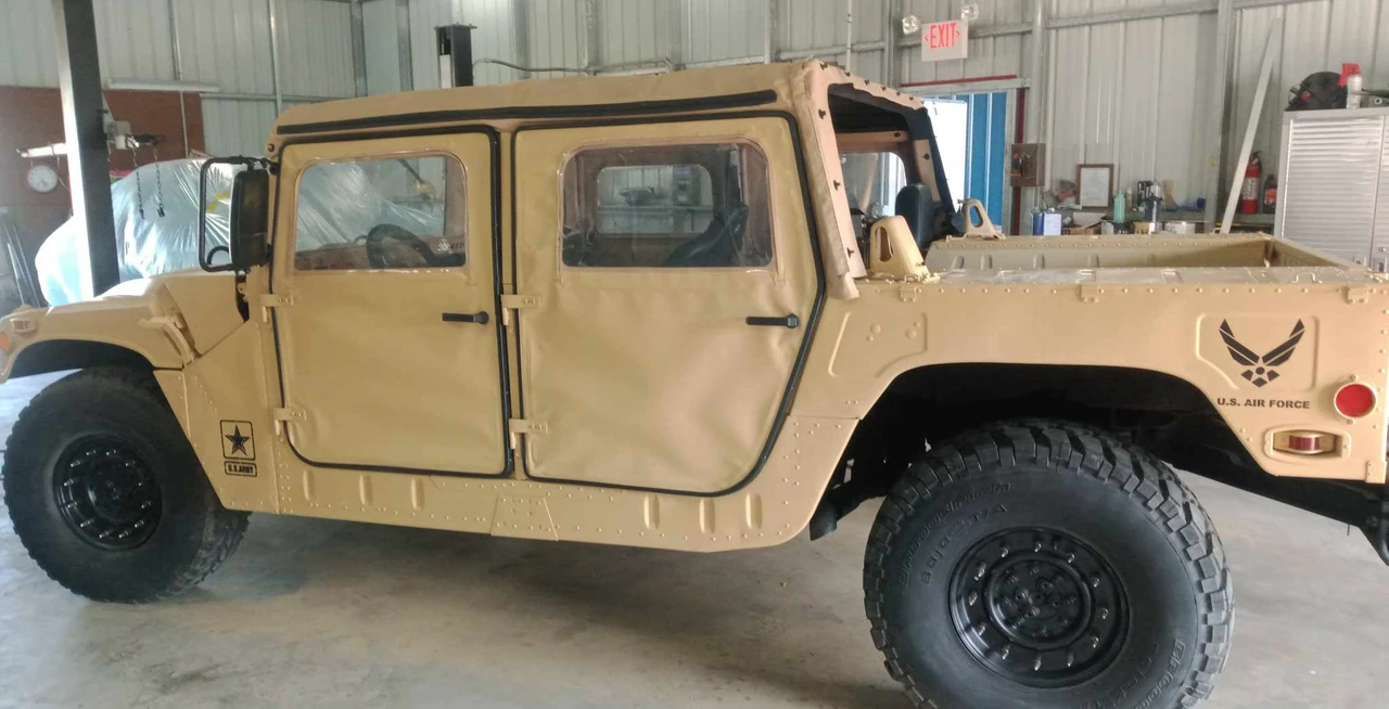 2007 Hummer HMMWV - Image 19 of 31