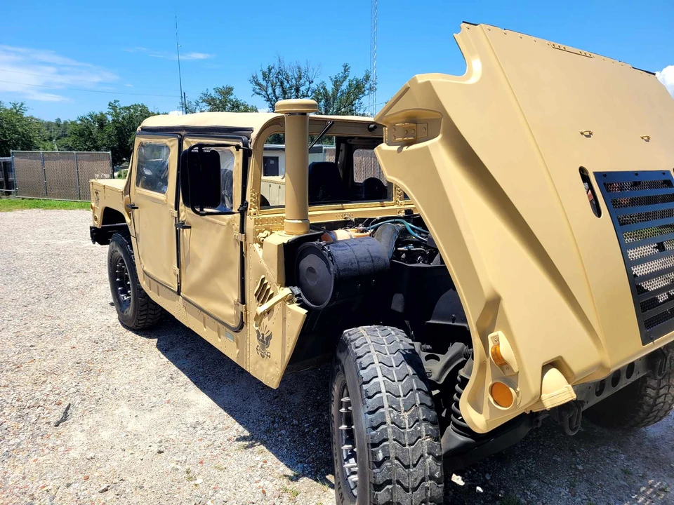 2007 Hummer HMMWV - Image 14 of 31