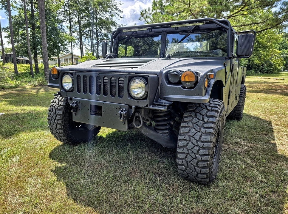 2007 Hummer HMMWV - Image 2 of 31