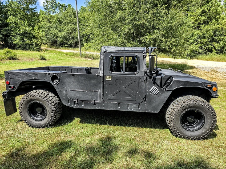 2007 Hummer HMMWV - Image 12 of 31