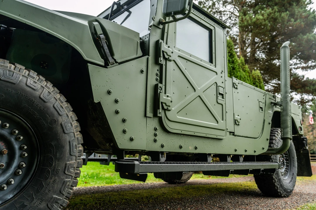 2007 Hummer HMMWV - Image 15 of 31