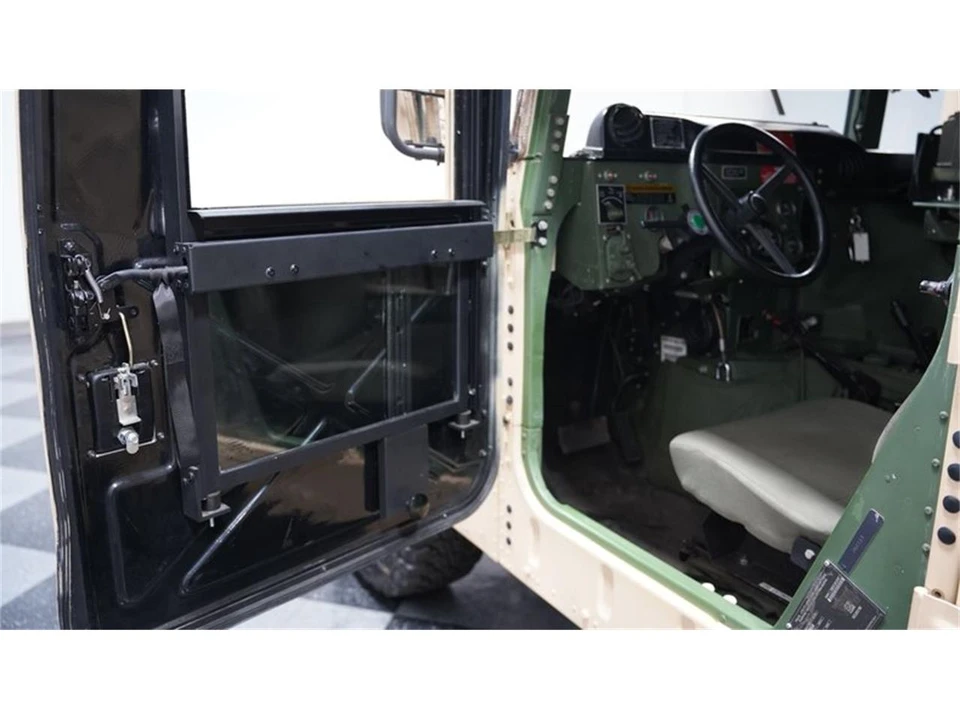 2007 AM General Hummer - Image 28 of 31