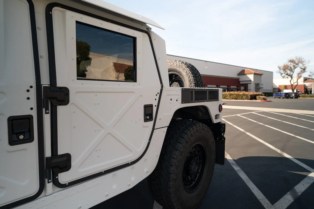 2007 Hummer HMMWV - Image 25 of 31