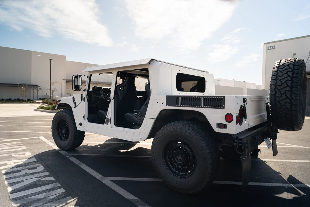 2007 Hummer HMMWV - Image 20 of 31