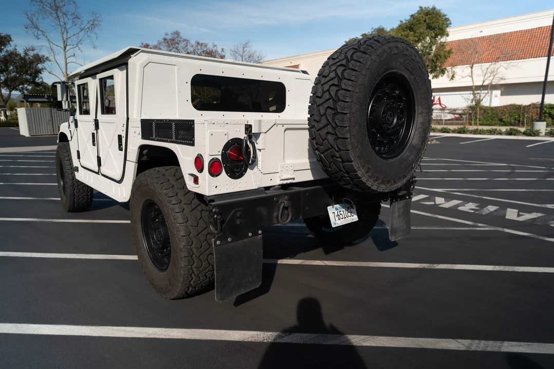 2007 Hummer HMMWV - Image 7 of 31