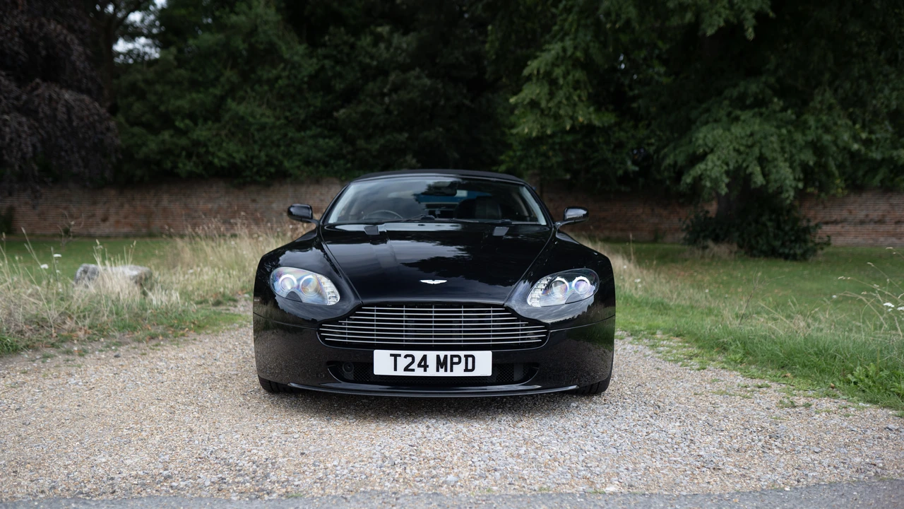 2007 Aston Martin V8 Vantage (2006-2017) - Image 11 of 31