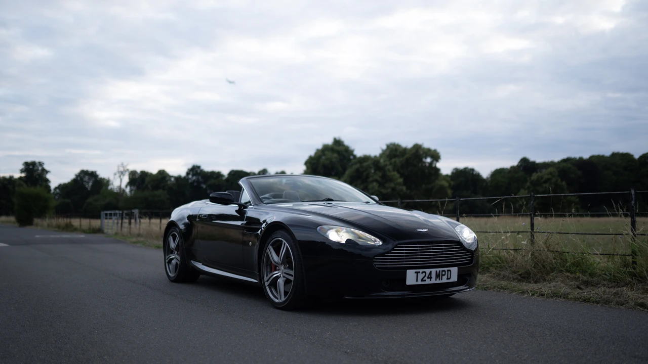 2007 Aston Martin V8 Vantage (2006-2017) - Image 25 of 31