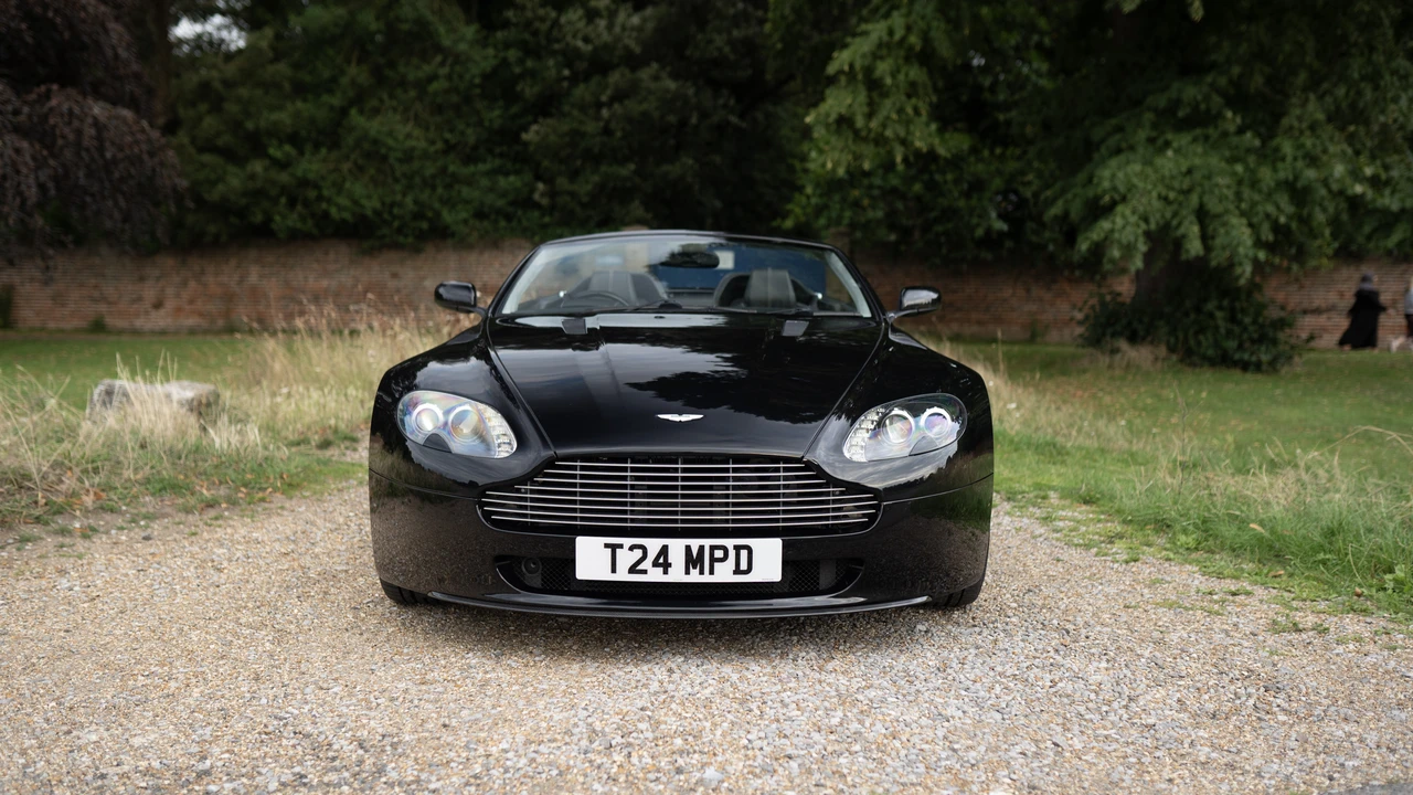 2007 Aston Martin V8 Vantage (2006-2017) - Image 3 of 31