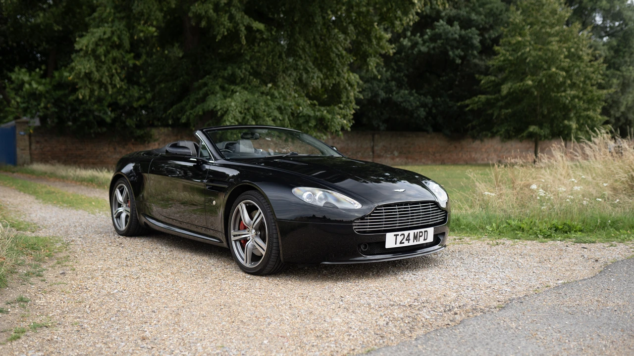 2007 Aston Martin V8 Vantage (2006-2017) - Image 10 of 31