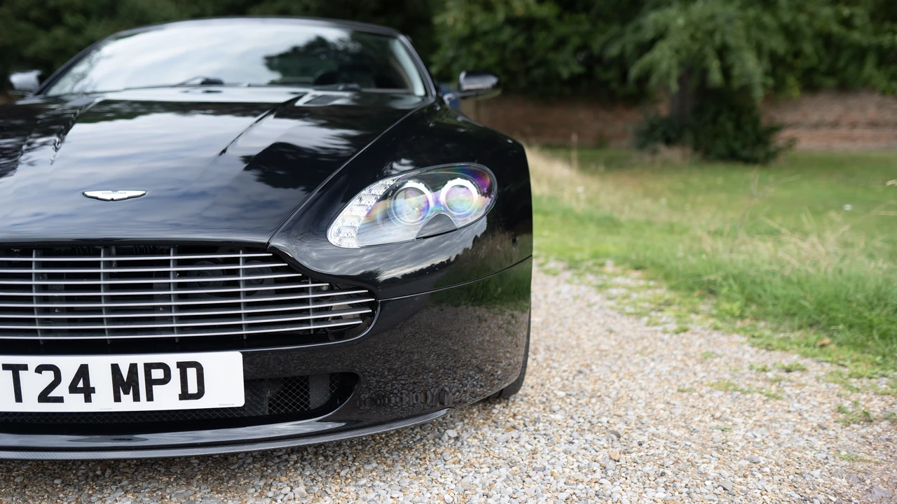 2007 Aston Martin V8 Vantage (2006-2017) - Image 27 of 31