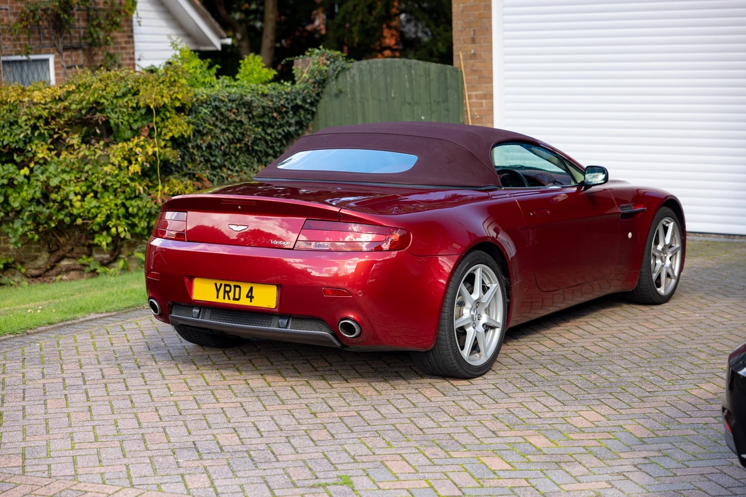 2007 Aston Martin V8 Vantage (2006-2017) - Image 13 of 31