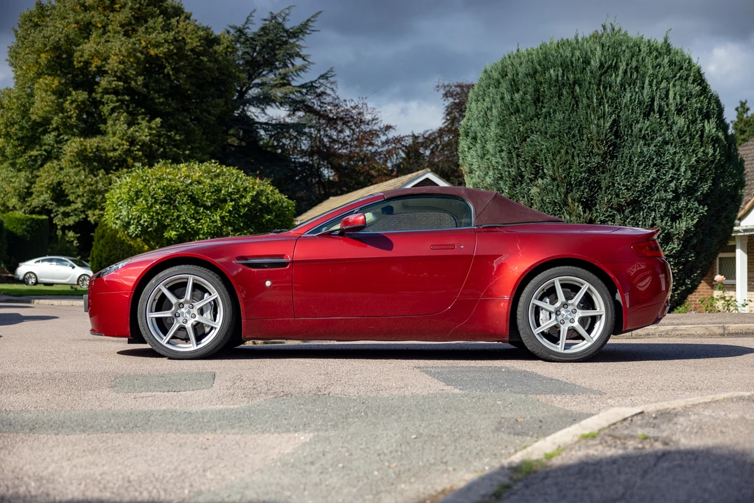 2007 Aston Martin V8 Vantage (2006-2017) - Image 17 of 31