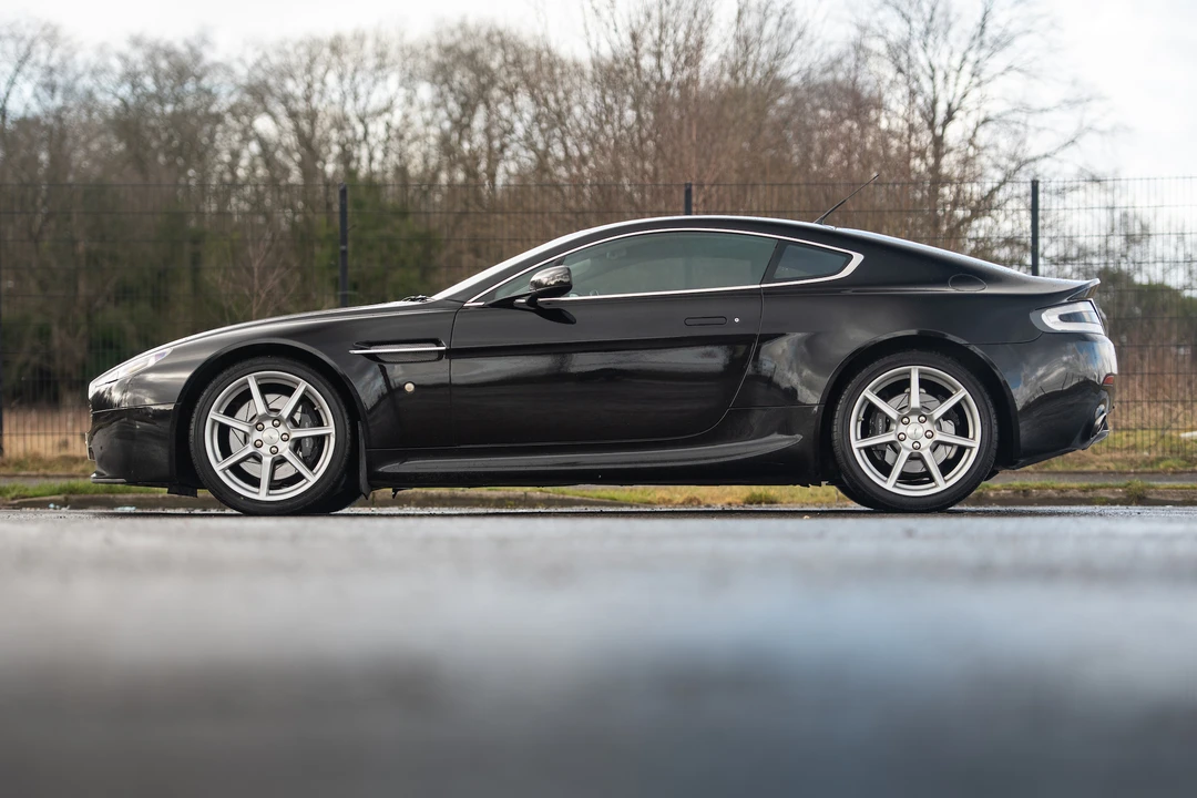 2007 Aston Martin V8 Vantage (2006-2017) - Image 7 of 31