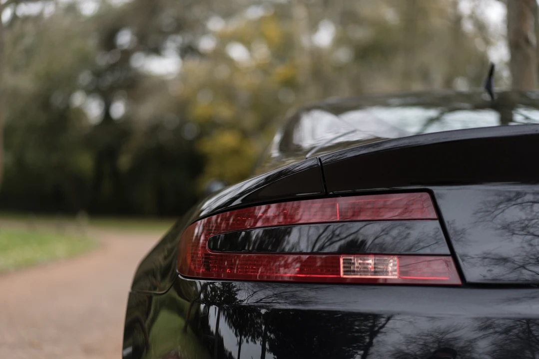 2007 Aston Martin V8 Vantage (2006-2017) - Image 27 of 31