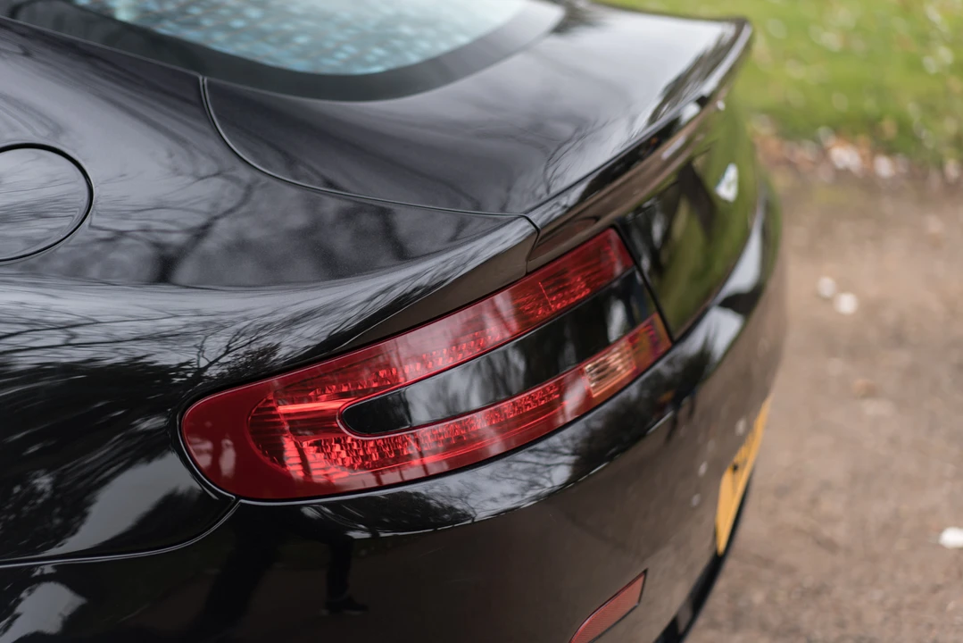 2007 Aston Martin V8 Vantage (2006-2017) - Image 28 of 31